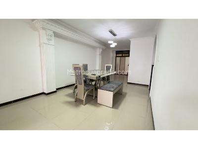 Casa de 4 alcobas en venta en El Ingenio, Cali, 320 m² · foto 5 de 12