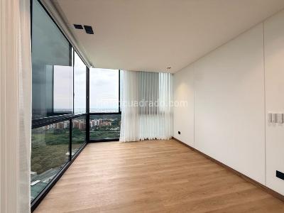 Apartamento en venta en Pance, Cali · foto 2 de 11