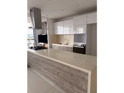 Apartamento de 3 alcobas en venta en Ciudad Jardin, Cali, 140 m² · foto 3 de 9