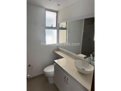 Apartamento de 2 alcobas en venta en Valle Del Lili, Cali, 80 m² · foto 6 de 8