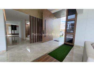 Apartamento en venta en Pance, Cali · foto 3 de 20