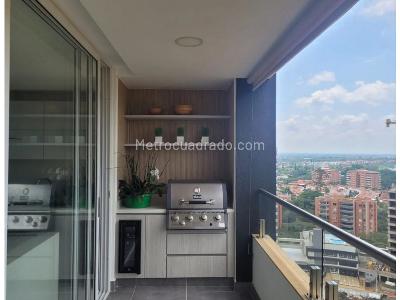 Apartamento de 3 alcobas en venta en Ciudad Jardin, Cali, 147 m² · foto 2 de 9