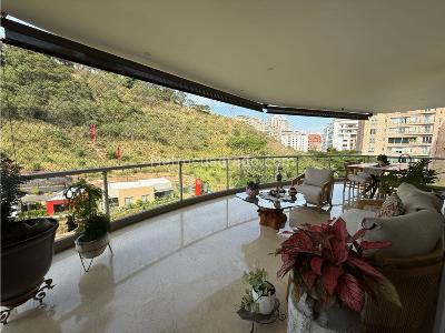 Apartamento de 4 alcobas en venta en Aguacatal, Cali, 420 m² · foto 3 de 19
