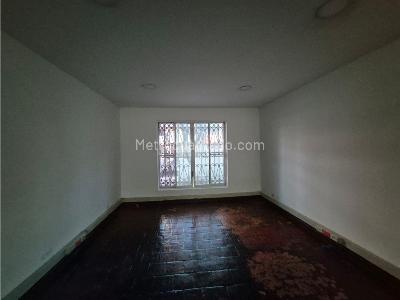 Casa de 5 alcobas en venta en Versalles, Cali, 461 m² · foto 11 de 20