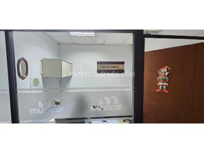 Casa de 5 alcobas en venta en San Vicente, Cali, 755 m² · foto 7 de 20