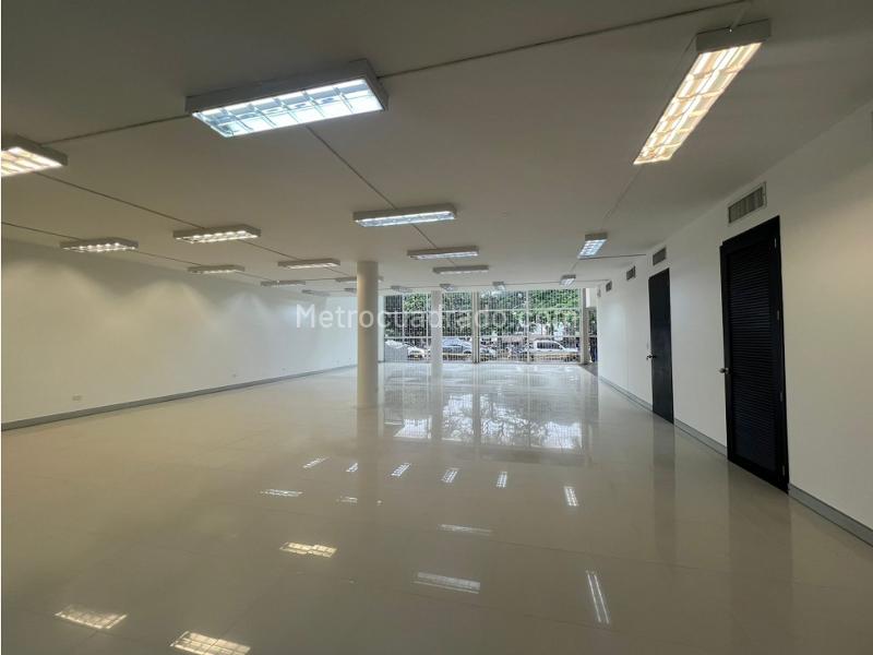Local Comercial en Arriendo, El Bosque, Cali - Vista 2