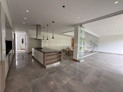 Casa de 4 alcobas en venta en Pance, Cali, 971 m² · foto 5 de 20