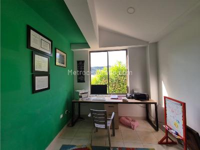 Casa de 4 alcobas en venta en Bella Suiza, Cali, 880 m² · foto 15 de 20