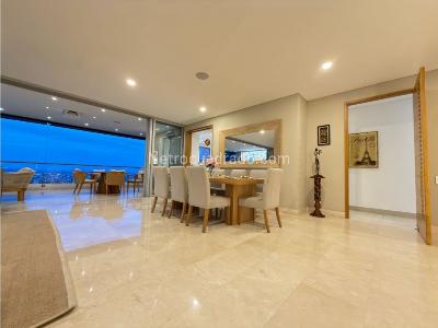 Apartamento de 3 alcobas en venta en Santa Teresita, Cali, 288 m² · foto 3 de 20
