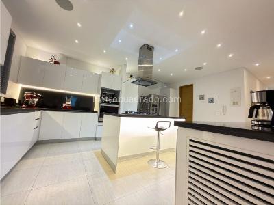 Apartamento de 3 alcobas en venta en Santa Teresita, Cali, 288 m² · foto 6 de 20