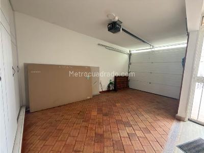 Casa de 4 alcobas en venta en Prados Del Norte, Cali, 235 m² · foto 20 de 20