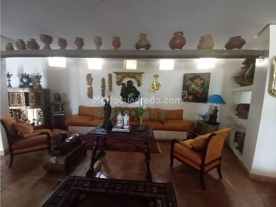 Casa de 5 alcobas en venta en El Saladito, Cali, 800 m² · foto 13 de 20