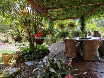 Casa de 5 alcobas en venta en El Saladito, Cali, 800 m² · foto 20 de 20