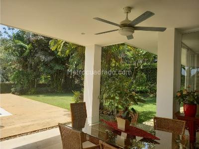 Casa de 3 alcobas en venta en Ciudad Jardin, Cali, 481 m² · foto 18 de 20