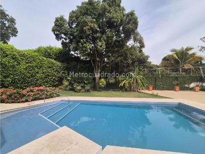 Casa de 5 alcobas en venta en Ciudad Jardin, Cali, 950 m² · foto 19 de 20
