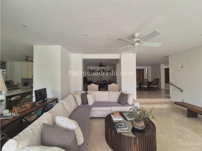 Casa de 5 alcobas en venta en Ciudad Jardin, Cali, 950 m² · foto 9 de 20