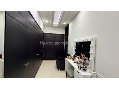 Casa de 4 alcobas en venta en Ciudad Jardin, Cali, 1700 m² · foto 14 de 20