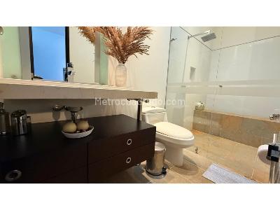 Casa de 4 alcobas en venta en Ciudad Jardin, Cali, 1700 m² · foto 17 de 20