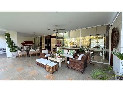 Casa de 4 alcobas en venta en Ciudad Jardin, Cali, 1700 m² · foto 18 de 20