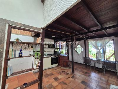 Casa de 5 alcobas en venta en La Reforma, Cali, 1518 m² · foto 19 de 20