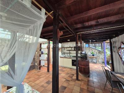 Casa de 5 alcobas en venta en La Reforma, Cali, 1518 m² · foto 9 de 20