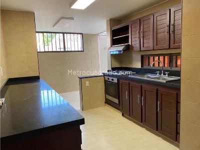 Casa de 4 alcobas en venta en Ciudad Jardin, Cali, 344 m² · foto 5 de 15