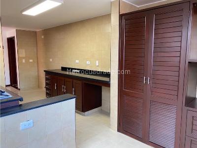 Casa de 4 alcobas en venta en Ciudad Jardin, Cali, 344 m² · foto 6 de 15