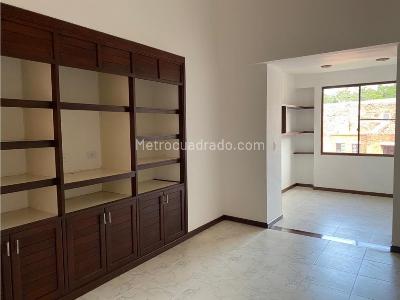 Casa de 4 alcobas en venta en Ciudad Jardin, Cali, 344 m² · foto 11 de 15