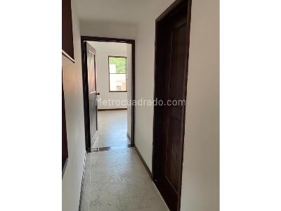 Casa de 4 alcobas en venta en Ciudad Jardin, Cali, 344 m² · foto 13 de 15