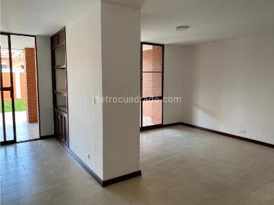 Casa de 4 alcobas en venta en Ciudad Jardin, Cali, 344 m² · foto 15 de 15