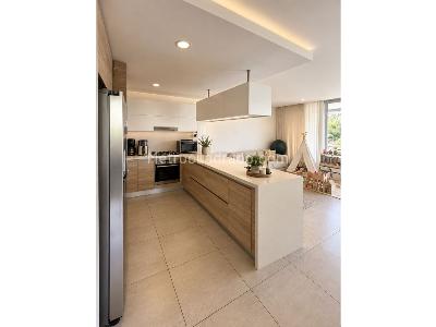 Apartamento de 2 alcobas en venta en Pance, Cali, 141 m² · foto 3 de 11