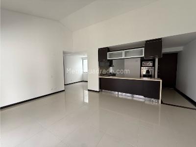 Apartamento de 3 alcobas en venta en Ciudad Jardin, Cali, 142 m² · foto 2 de 10