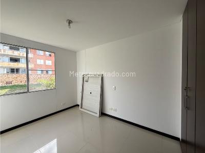 Apartamento de 3 alcobas en venta en Ciudad Jardin, Cali, 142 m² · foto 6 de 10