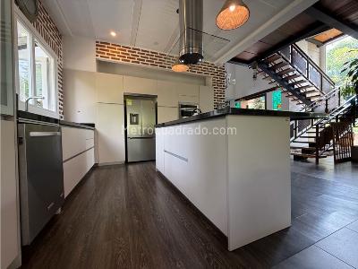 Casa de 5 alcobas en venta en La Buitrera, Cali, 490 m² · foto 9 de 9