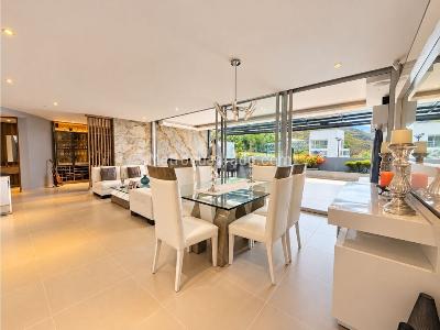 Apartamento de 3 alcobas en venta en Santa Teresita, Cali, 340 m² · foto 2 de 19