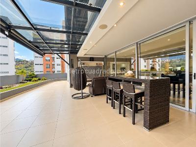 Apartamento de 3 alcobas en venta en Santa Teresita, Cali, 340 m² · foto 3 de 19