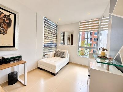 Apartamento de 3 alcobas en venta en Santa Teresita, Cali, 340 m² · foto 9 de 19