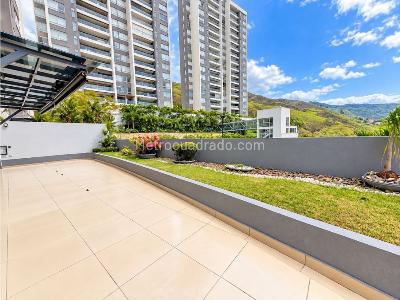 Apartamento de 3 alcobas en venta en Santa Teresita, Cali, 340 m² · foto 16 de 19