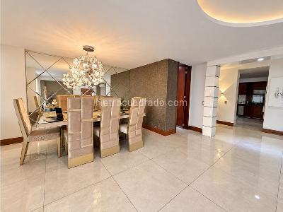 Casa de 3 alcobas en venta en Ciudad Jardin, Cali, 250 m² · foto 2 de 13