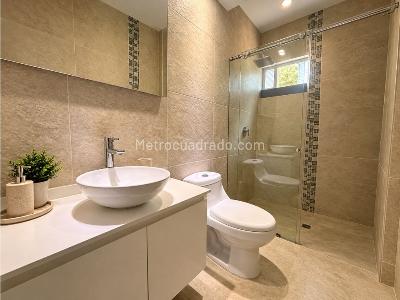 Casa de 3 alcobas en venta en Ciudad Jardin, Cali, 250 m² · foto 10 de 13