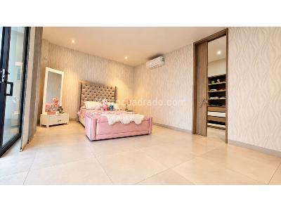 Casa de 5 alcobas en venta en Pance, Cali, 1560 m² · foto 5 de 10