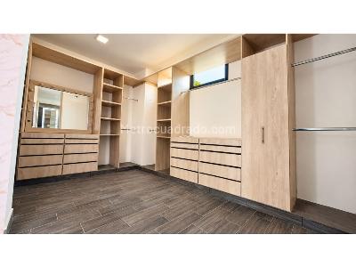 Casa de 4 alcobas en arriendo en Pance, Cali, 1000 m² · foto 8 de 8