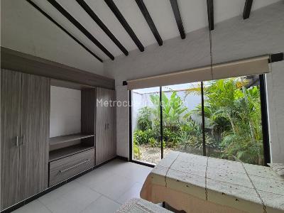 Casa de 3 alcobas en arriendo en Ciudad Jardin, Cali, 382 m² · foto 12 de 18
