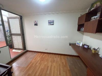Apartamento en venta en Pontevedra, Bogotá · foto 3 de 20
