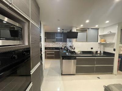 Apartamento de 3 alcobas en venta en La Calleja, Bogotá, 170 m² · foto 14 de 20