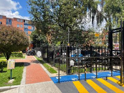 Apartamento en venta en Ciudad Salitre, Bogotá · foto 13 de 20