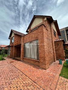 Casa de 3 alcobas en venta en Co Paso Ancho, Cajicá, 240 m² · foto 4 de 20