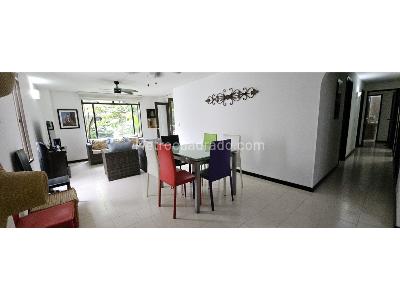 Apartamento de 3 alcobas en venta en Avenida 40, Girardot, 121 m² · foto 4 de 20