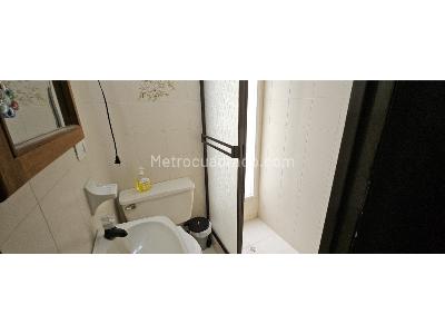 Apartamento de 3 alcobas en venta en Avenida 40, Girardot, 121 m² · foto 10 de 20