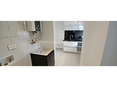 Apartamento de 3 alcobas en venta en Bella Suiza, Bogotá, 102 m² · foto 8 de 20